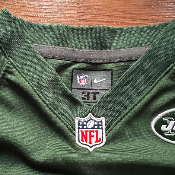 New York Jets Sam Darnold Jersey - Picture 3 of 7